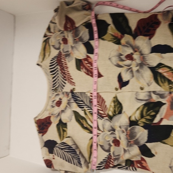City Clothing Co Women Size L Linen Tropical Print Short Sleeve Button Down Top - Picture 11 of 13